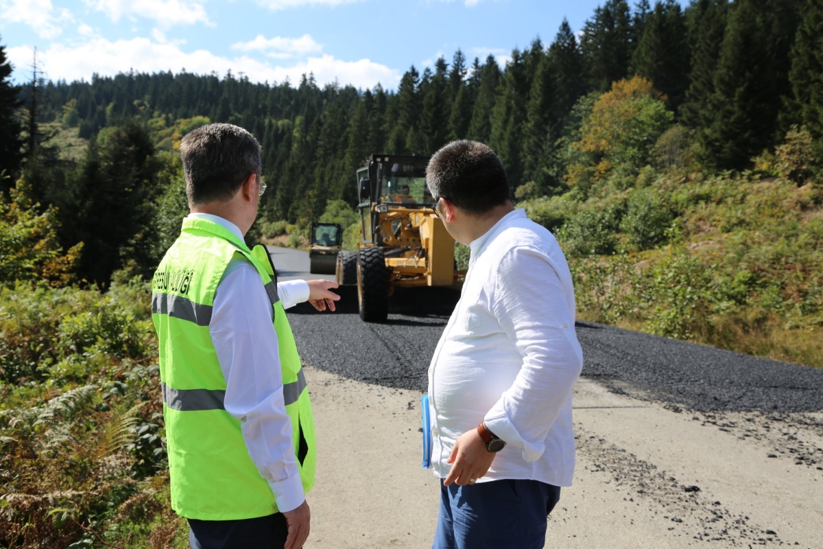 Doğu Karadeniz’de turizm merkezlerinin bir birine bağlanması amaçlanarak DOKAP tarafından başlatılan Yeşil Yol Projesinin Giresun etabında sona yaklaşıldı