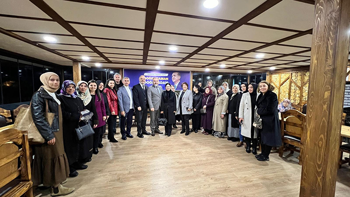 Şebinkarahisar AK Parti İlçe Teşkilatı iftar programında bir araya geldi 