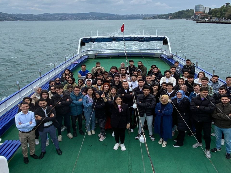 Gençlik Kolları Başkanı Binnaz Kılıç’tan Şükrü Genç’e Teşekkür