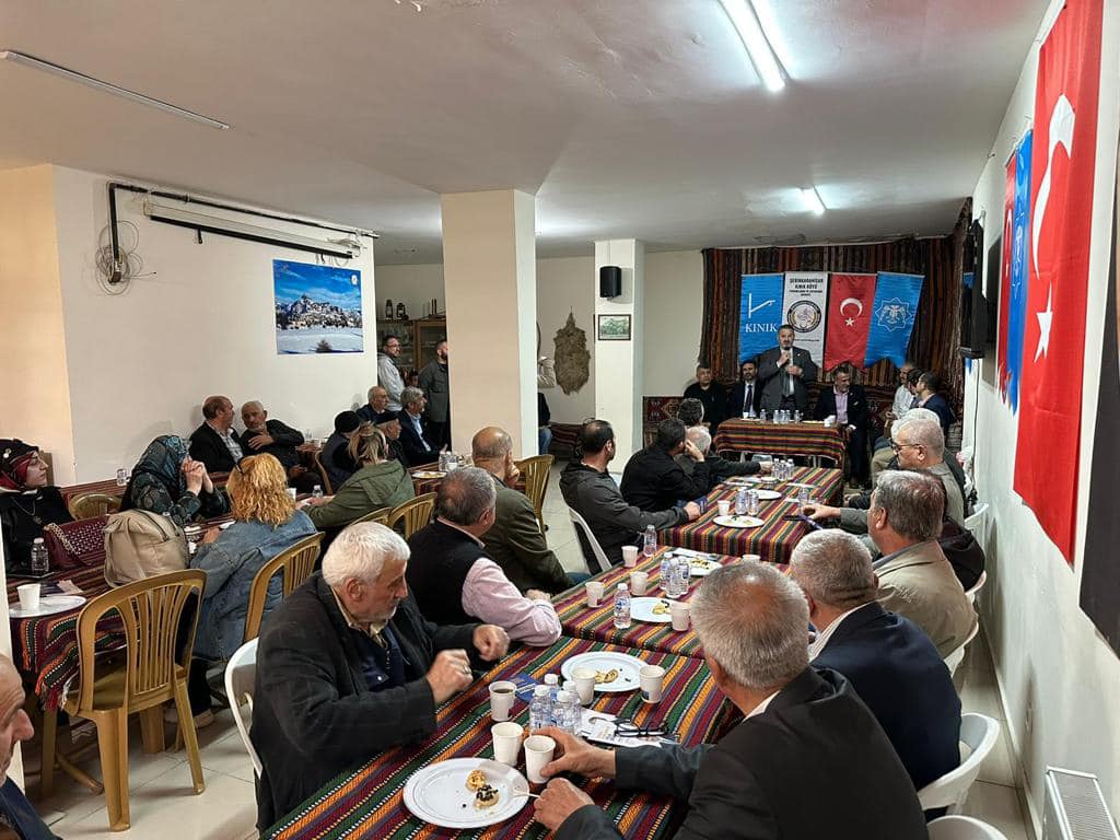 Hasan Turan Kınık Köyü Derneği'ni ziyaret etti