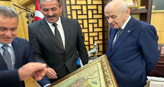 Şebinkarahisar MHP ilçe Teşkilatı Ankara’dan Umutlu dönüyor