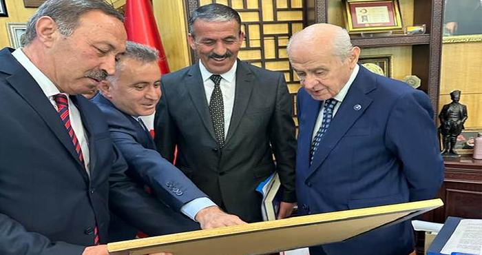 Şebinkarahisar MHP ilçe Teşkilatı Ankara’dan Umutlu dönüyor