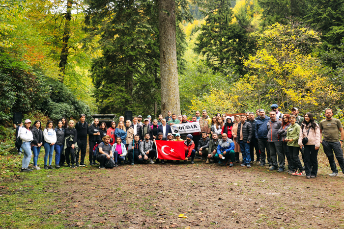 Örümcek Ormanları, sonbaharla birlikte renk cümbüşüne dönüştü