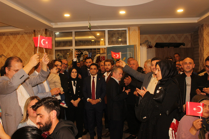 Bora Kılıç, Çekmeköy Belediye Başkan Aday adaylığını açıkladı
