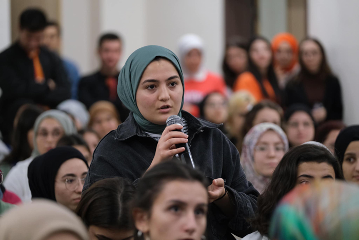 Giresun Belediye Başkanı Üniversite Öğrencileriyle buluştu