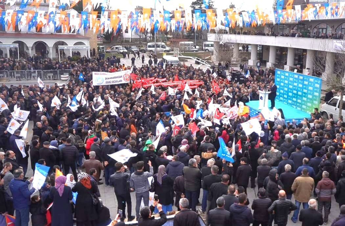Bakan Kacır’a Baba Ocağı Şebinkarahisar’da sevgi seli