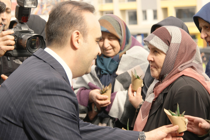 Bakan Kacır’a Baba Ocağı Şebinkarahisar’da sevgi seli