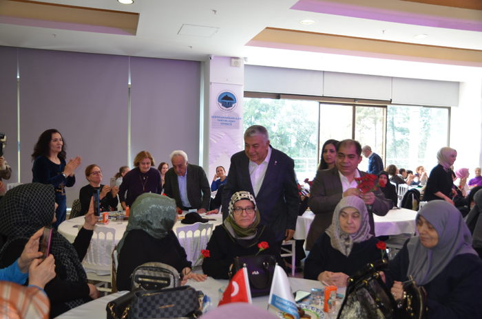 Şebinkarahisarlı kadınlar anlamlı günde buluştu