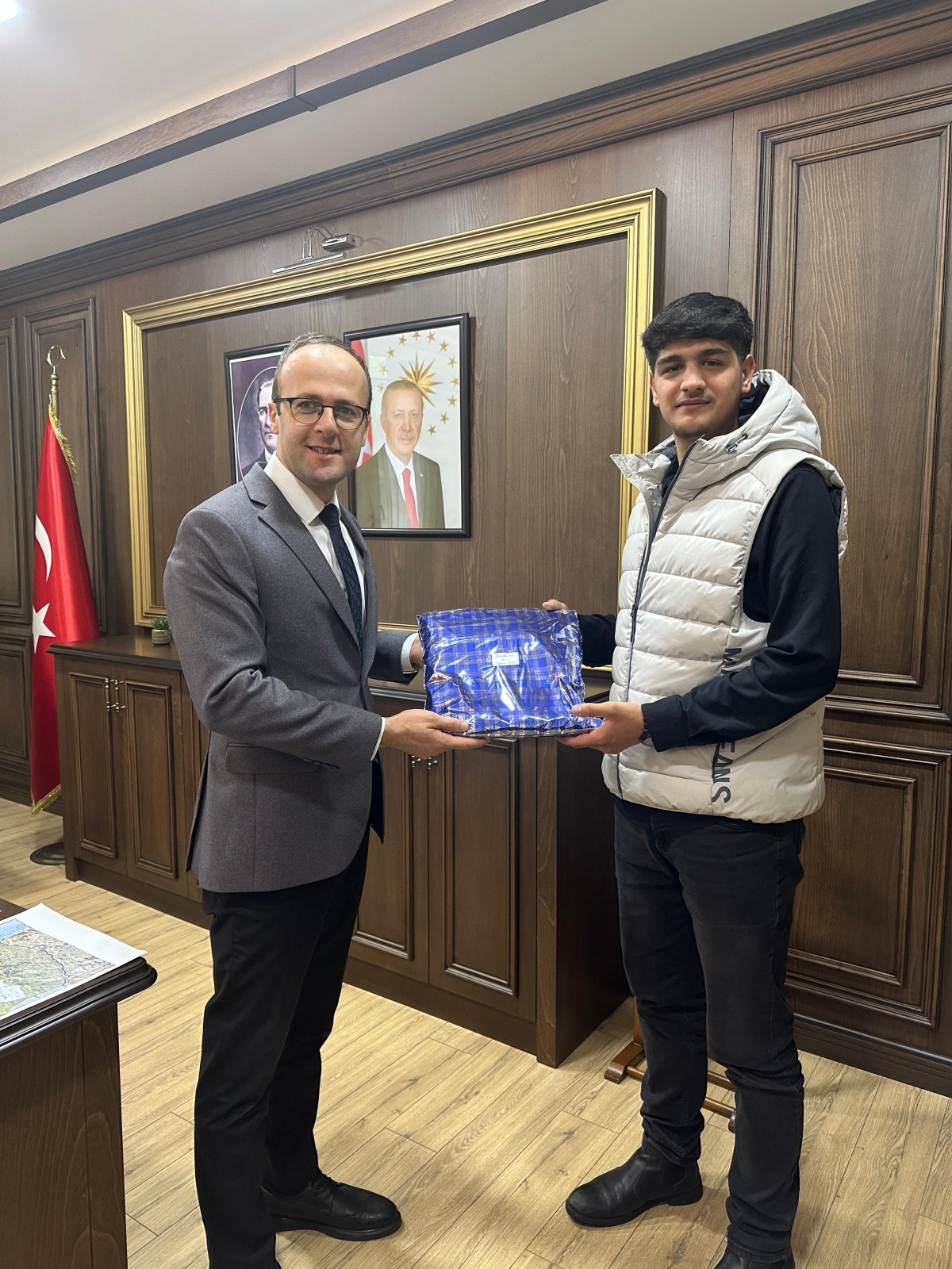 Türkiye şampiyonasında gururlandıran başarı: Derelili Özel Sporcular Kaymakamı ziyaret etti