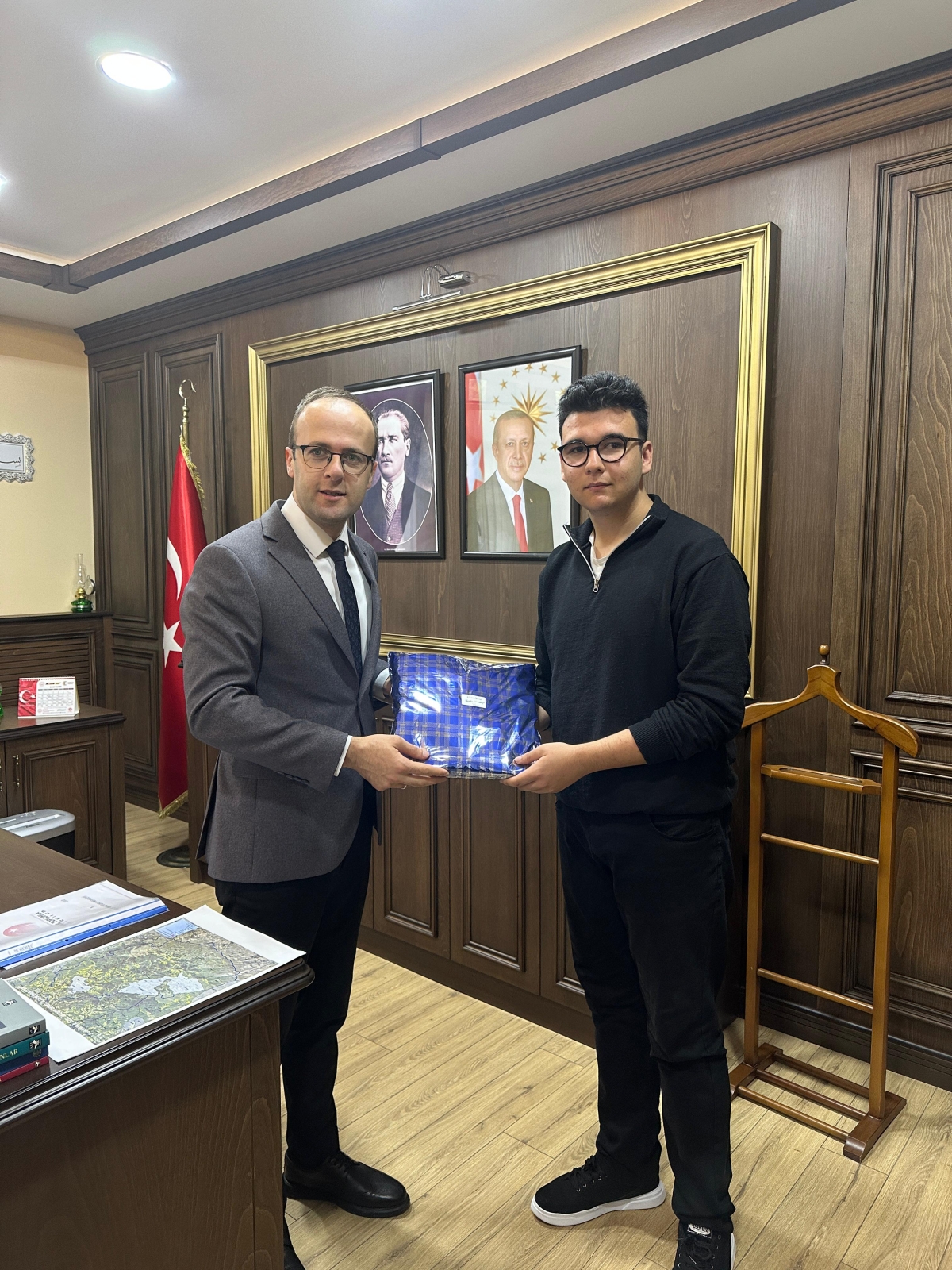Türkiye şampiyonasında gururlandıran başarı: Derelili Özel Sporcular Kaymakamı ziyaret etti