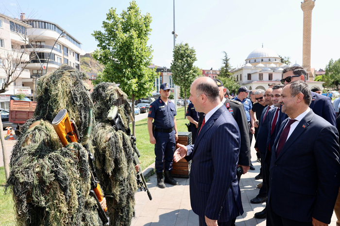 Şebinkarahisar’da Jandarma’dan Unutulmaz Gösteri ve Tatbikat