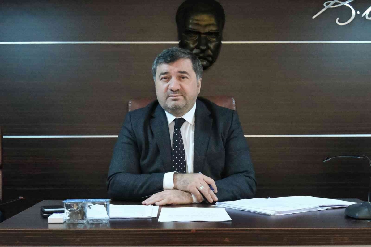 Giresun Belediye Başkanı Aytekin Şenlikoğlu, Kadir Gecesi mesajı yayımladı