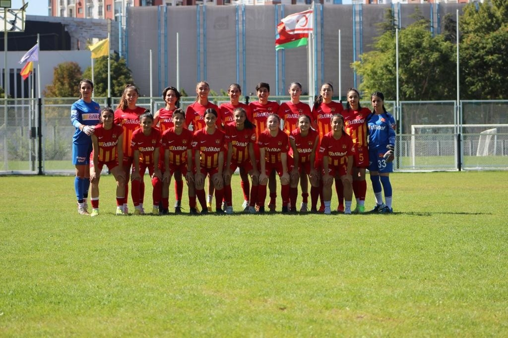 Kadınlar 1. Lig fikstürü çekildi
