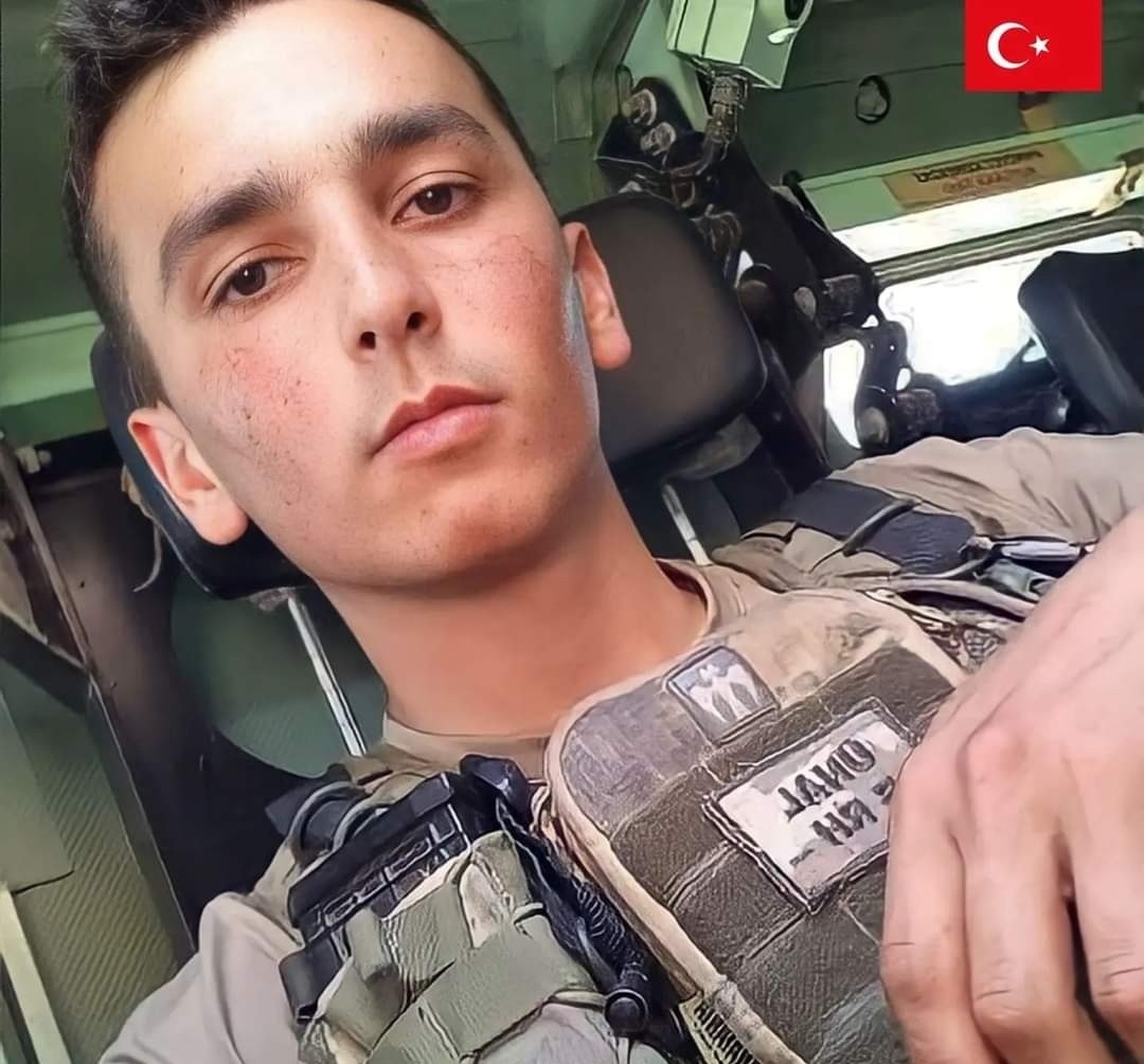 Giresunlu şehit piyade sözleşmeli er İsmail Ünal son yolculuğuna uğurlandı
