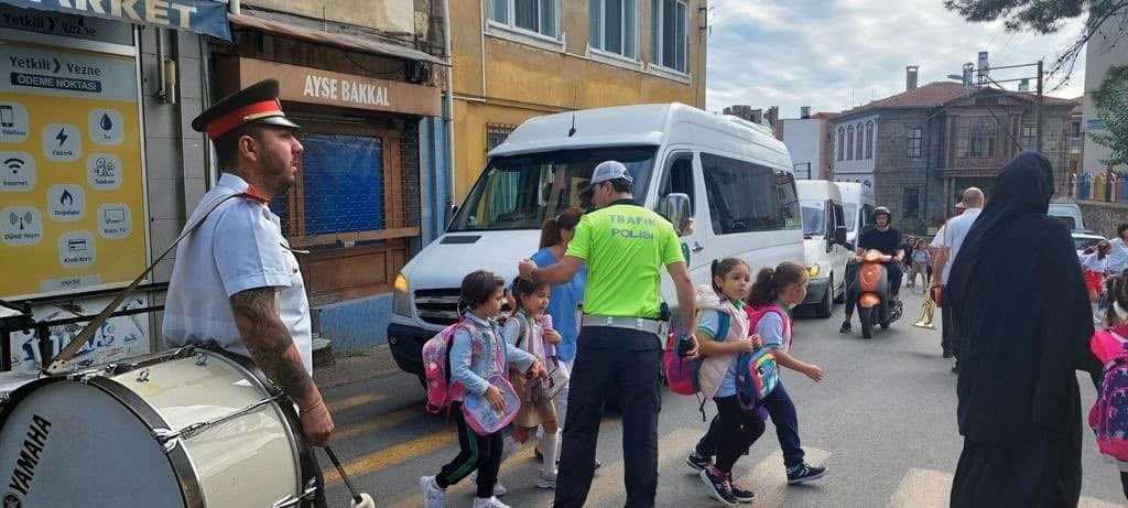 Giresun’da okul çevrelerinde sıkı denetim
