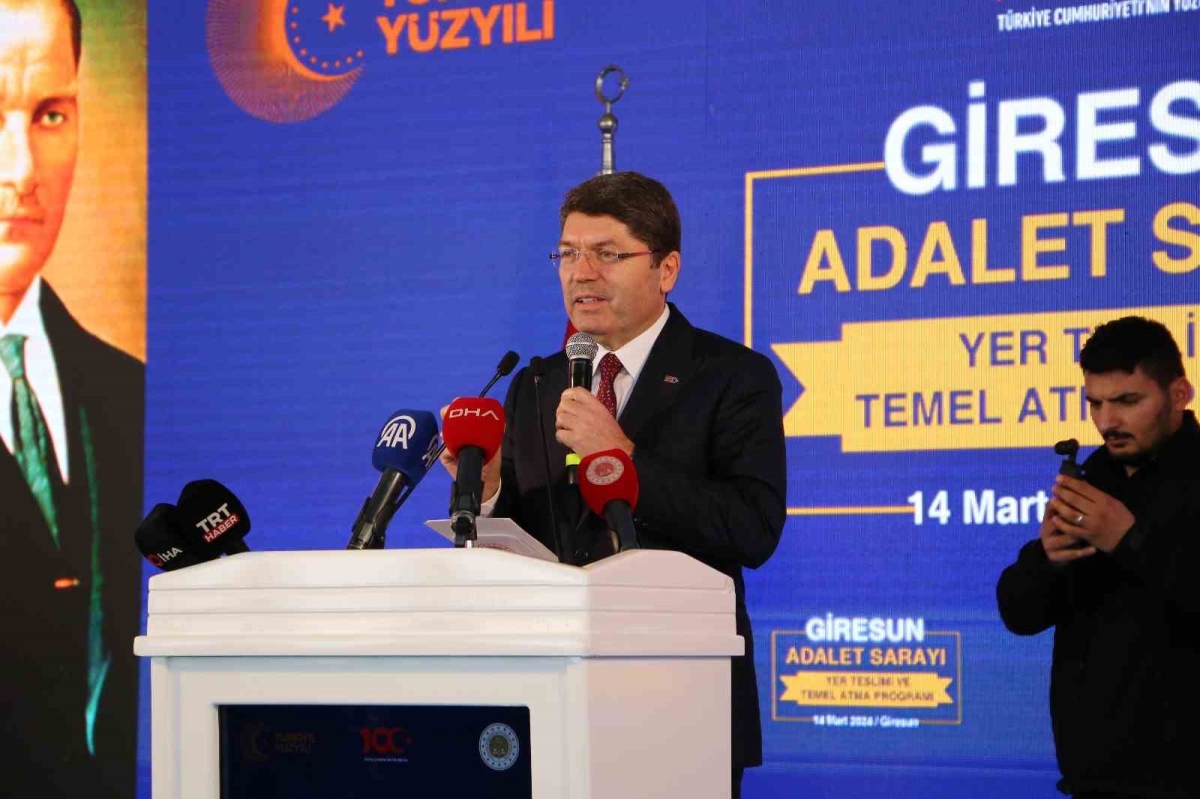 Adalet Bakanı Tunç, Giresun'da yapılacak adalet sarayı için düzenlenen törene katıldı