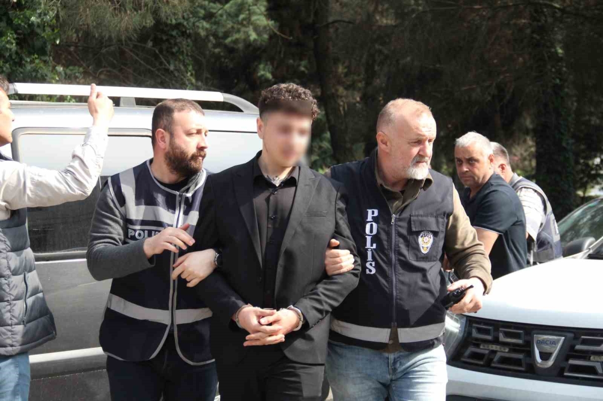 Kuyumcu soygunu şüphelileri adliyeye getirildi
