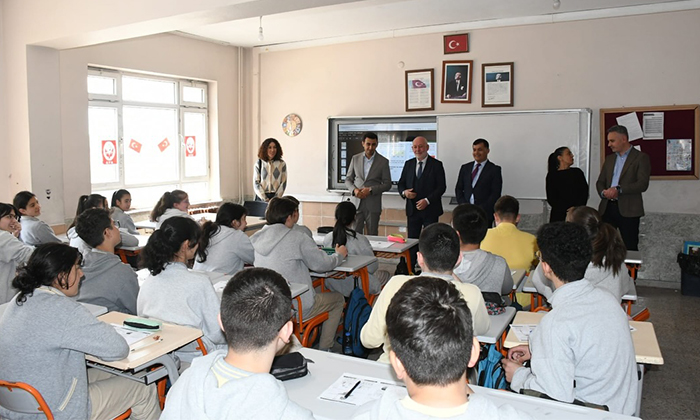 Şebinkarahisar İlçe Protokolünden Okul Ziyareti