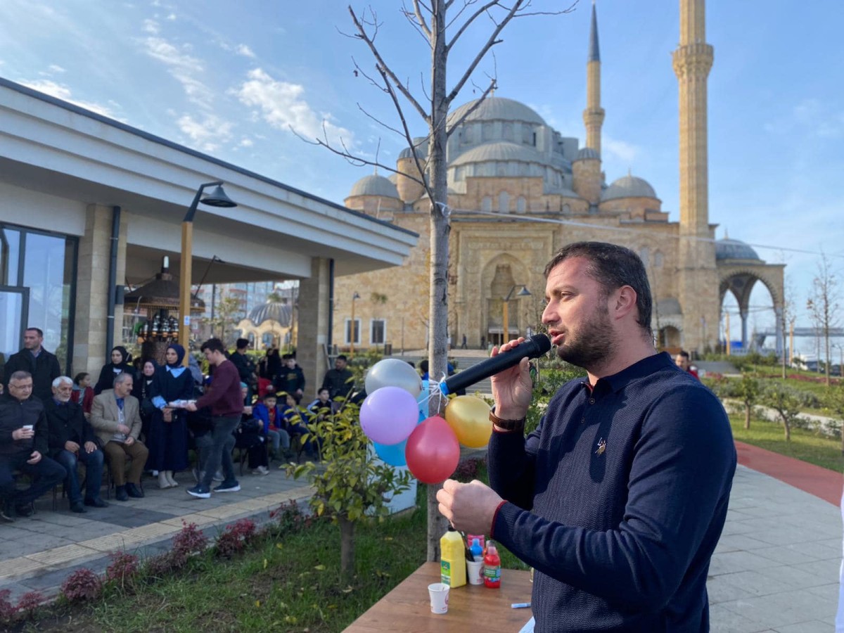 TÜGVA’lı gençler Millet Bahçesinde buluştu