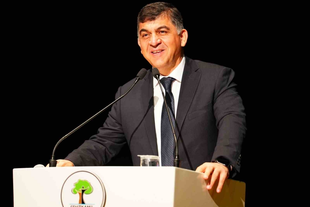 Mesleki ve teknik liselere kayıt yaptıran tüm Öğrencilere 4 bin TL nakdi destek verildi

