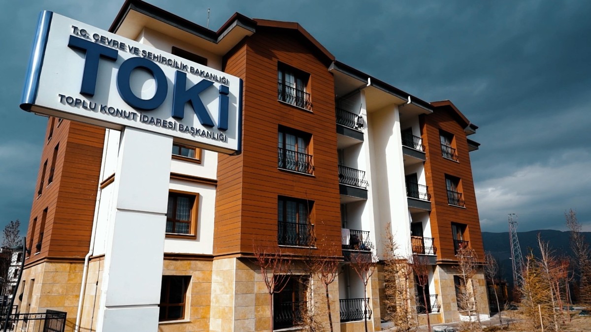 “İlk Evim Arsa” kuraları 55 ilde 39 bin 380 hak sahibi için çekilecek   