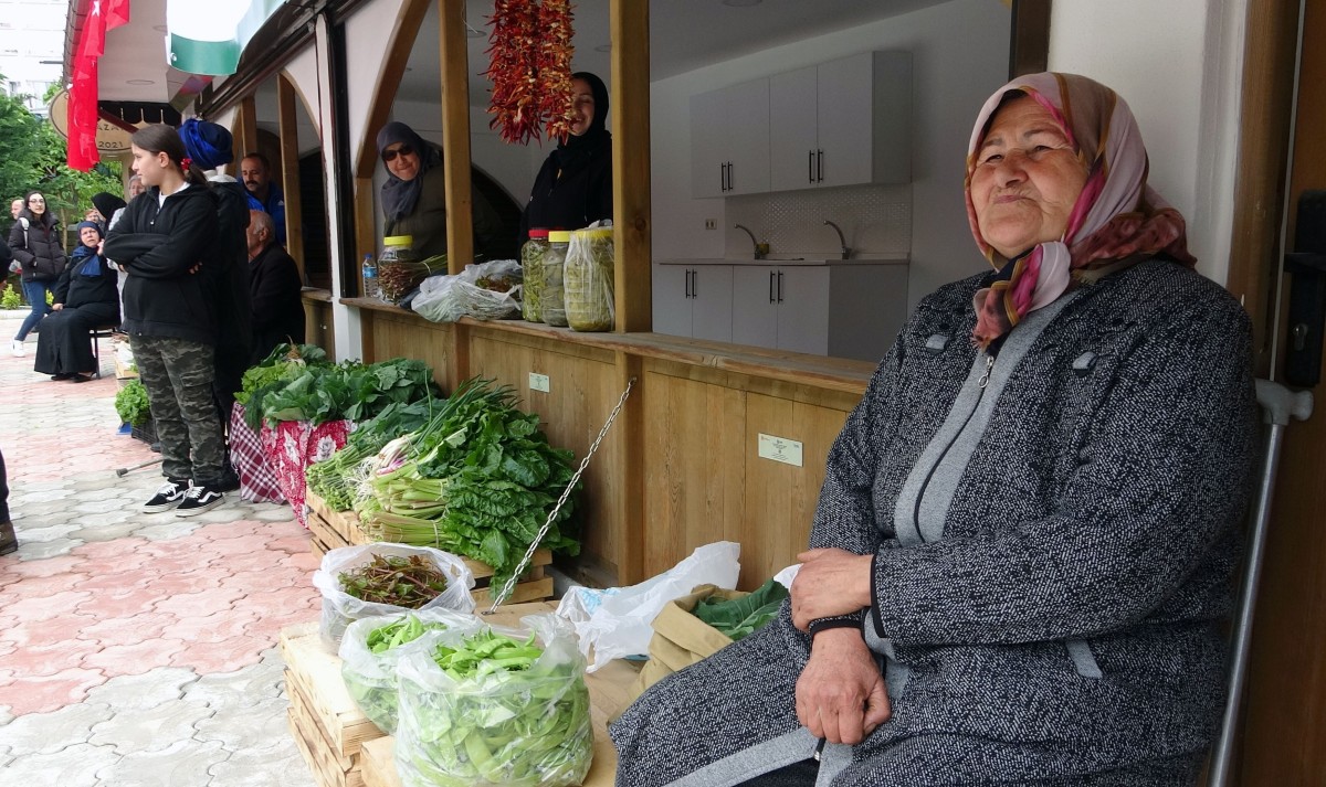 Giresun Belediyesi’nden üreten kadınlar için yöresel pazar hizmeti   