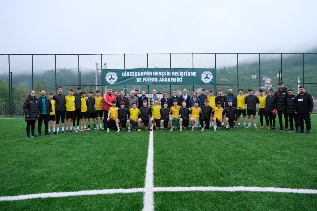Giresunspor’a Gençlik Geliştirme ve Futbol Akademisi Tesisi'nin tahsisi gerçekleştirildi   