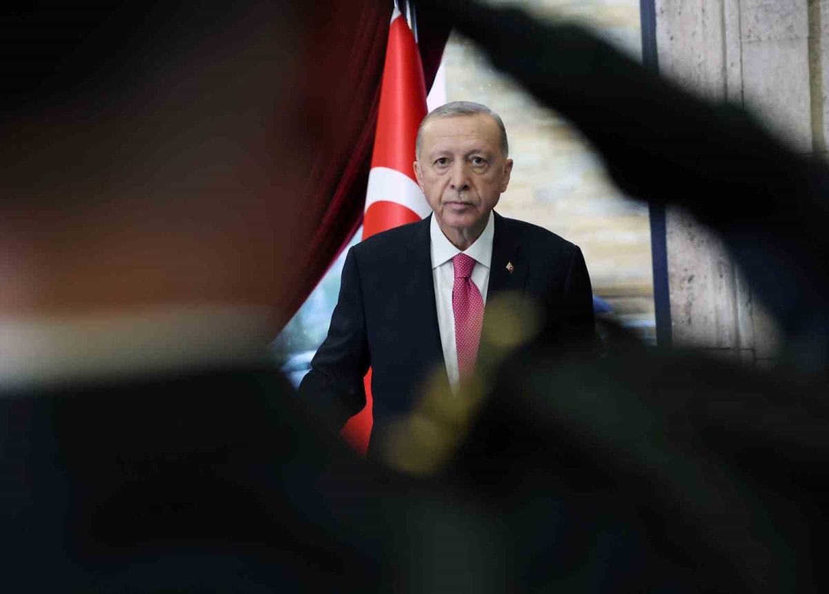 Cumhurbaşkanı Erdoğan, yemin töreninin ardından Anıtkabir’i ziyaret etti
