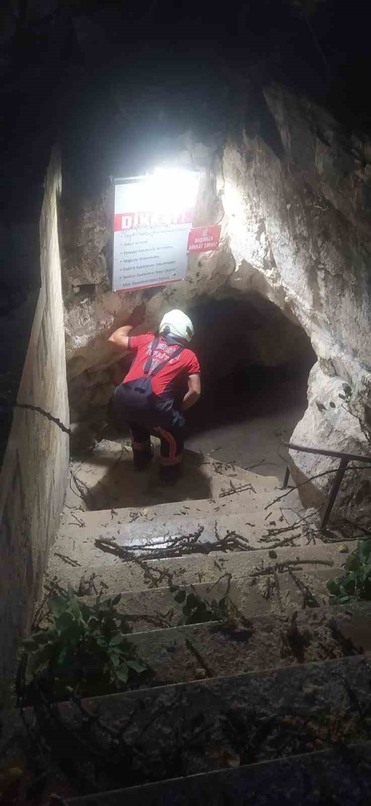 Eshab-ı Kehf mağarasında mahsur kaldılar
