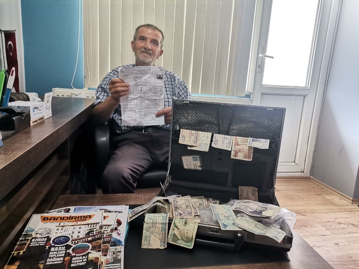 Sağlığına kavuştu, biriktirdiği paraların değerinin olmadığını anladı
