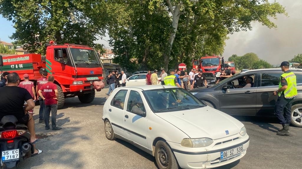 Orman yangını nedeniyle 6 köy boşaltılıyor
