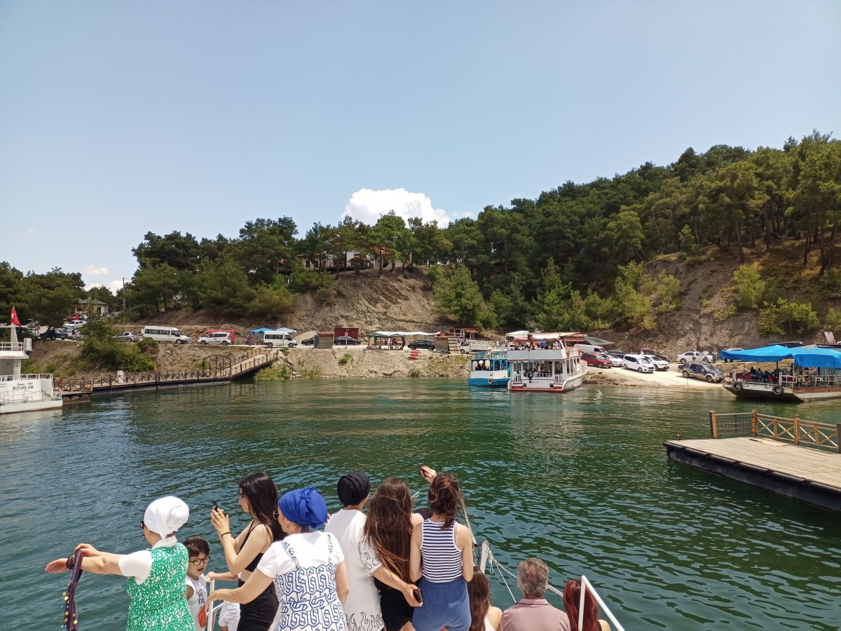 Samsun'da tabiat parklarına ziyaretçi akını 