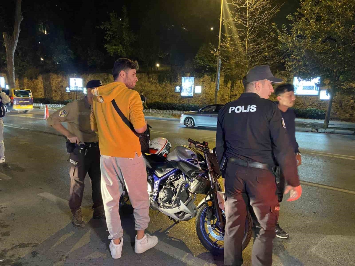 İstanbul’da motosiklet sürücülerine yönelik asayiş uygulaması
