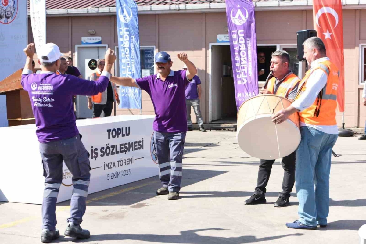 En düşük işçi maaşı 23 bin TL oldu, işçiler davul-zurna eşliğinde kutladı
