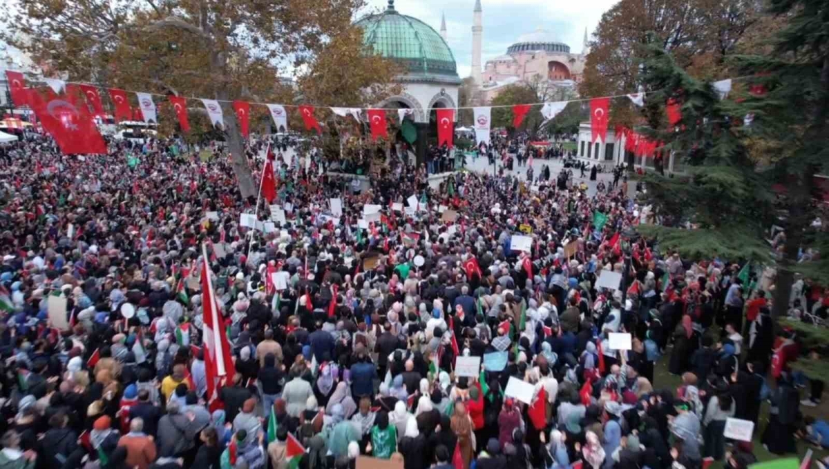 Binlerce kişi Filistin için Edirnekapı’dan Sultanahmet’e kadar yürüdü

