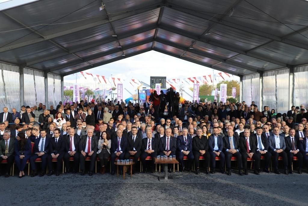 Yenikapıda Ordu rüzgarı
