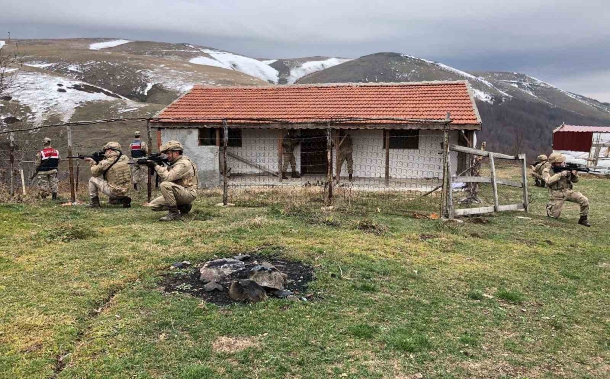 Amasya’da yayla evlerine huzur operasyonu
