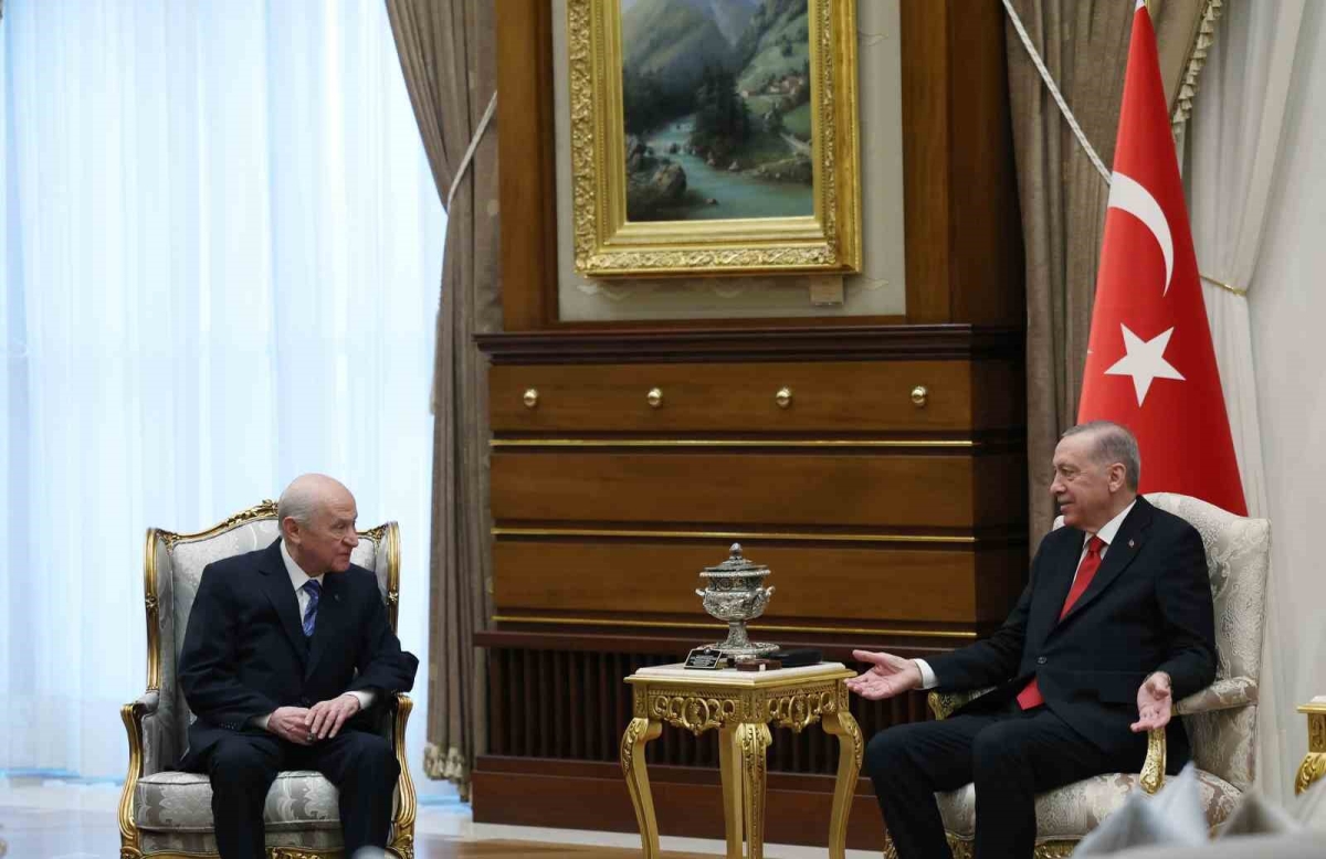 Cumhurbaşkanı Erdoğan, MHP Lideri Bahçeli ile görüştü
