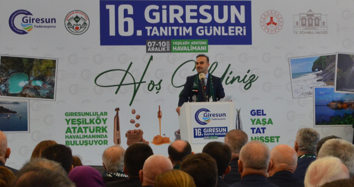 Bakan Kacır, Giresun Tanıtım Günlerinde Hemşehrileriyle Buluştu