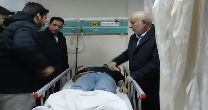 Şebinkarahisar Belediye Başkanı Ömer Şentürk yaralı Öğrencileri ziyaret etti