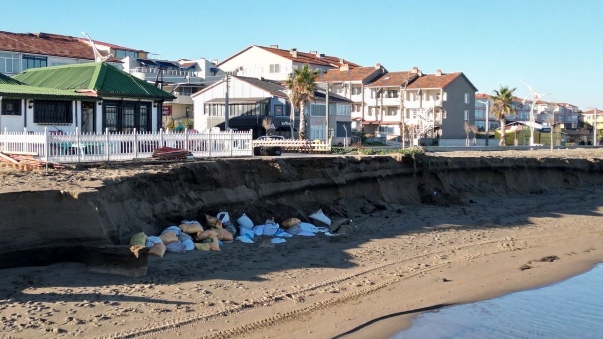Karadeniz Karasu’yu parça parça yutuyor
