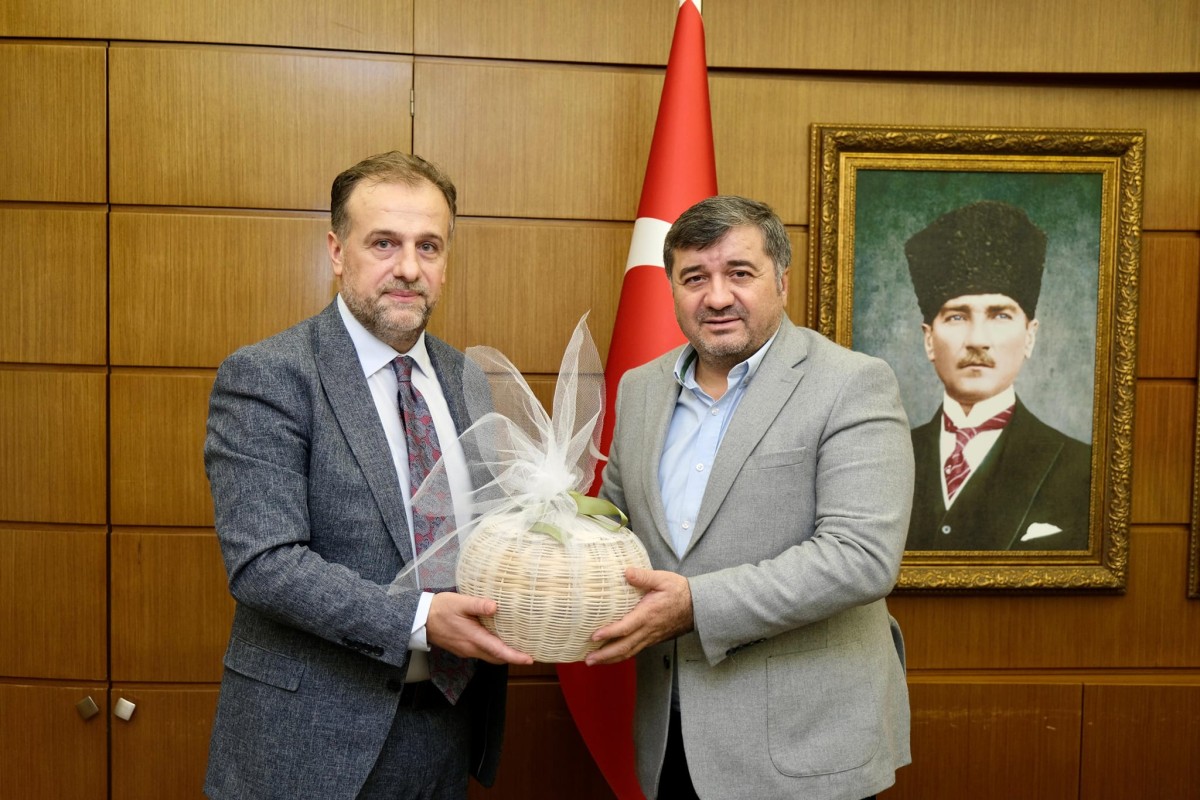 Bakan Yardımcısı Şamlıoğlu, Giresun Belediyesi’ni Ziyaret Etti