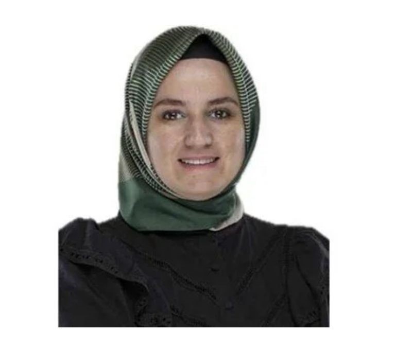 AK Parti İstanbul Kadın Kolları İl Başkan Yardımcısı Fatma Sevim Baltacı, trafik kazasında hayatını kaybetti
