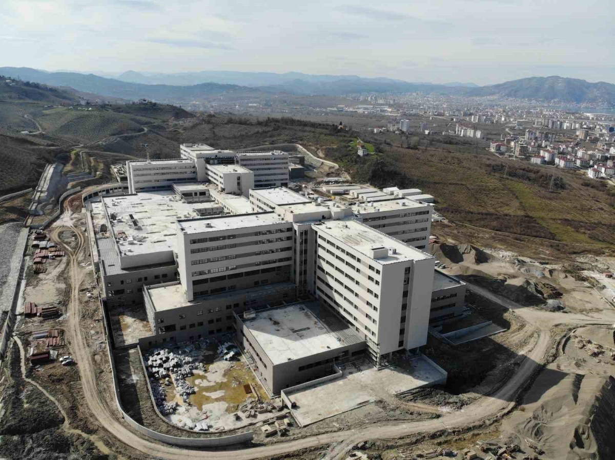 Ordu Şehir Hastanesi inşaatı yüzde 93’e ulaştı
