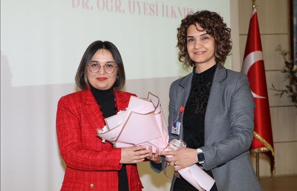 Sivas’ta sağlıkçılara “kanguru bakımı” eğitimi verildi
