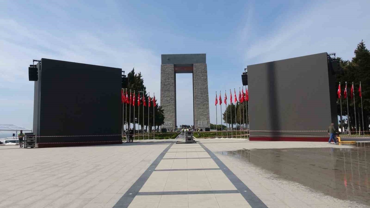 Şehitler Abidesi 18 Mart törenlerine hazır
