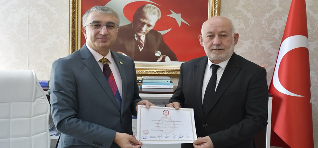 Belediye Başkanı Ömer Şentürk ve Meclis üyeleri yeni görevlerine başladı
