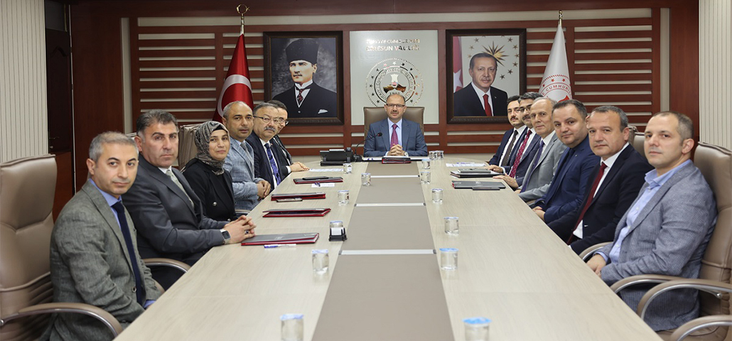 Kadınlar Dokuyor Kooperatifinin Destek Başvurusunun imzaları atıldı