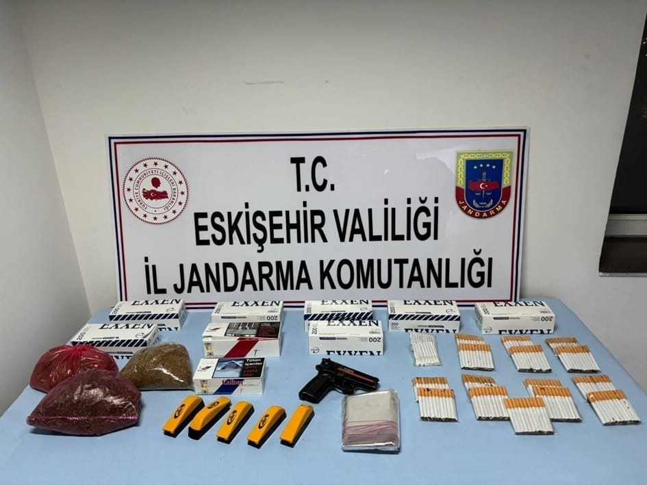 Eskişehir’de Kaçak Tütün Operasyonu: Şüpheli Yakalandı
