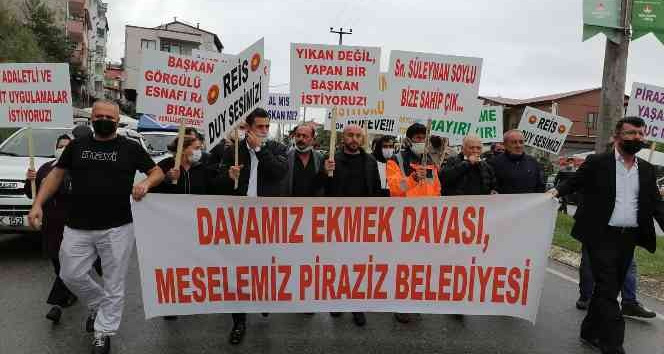 Giresun'da Belediye tarafından iş yeri yıkılan esnaf protesto yürüyüşü yaptı